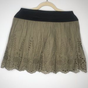 Vero Moda Mini Flair Lace Skirt | Size S